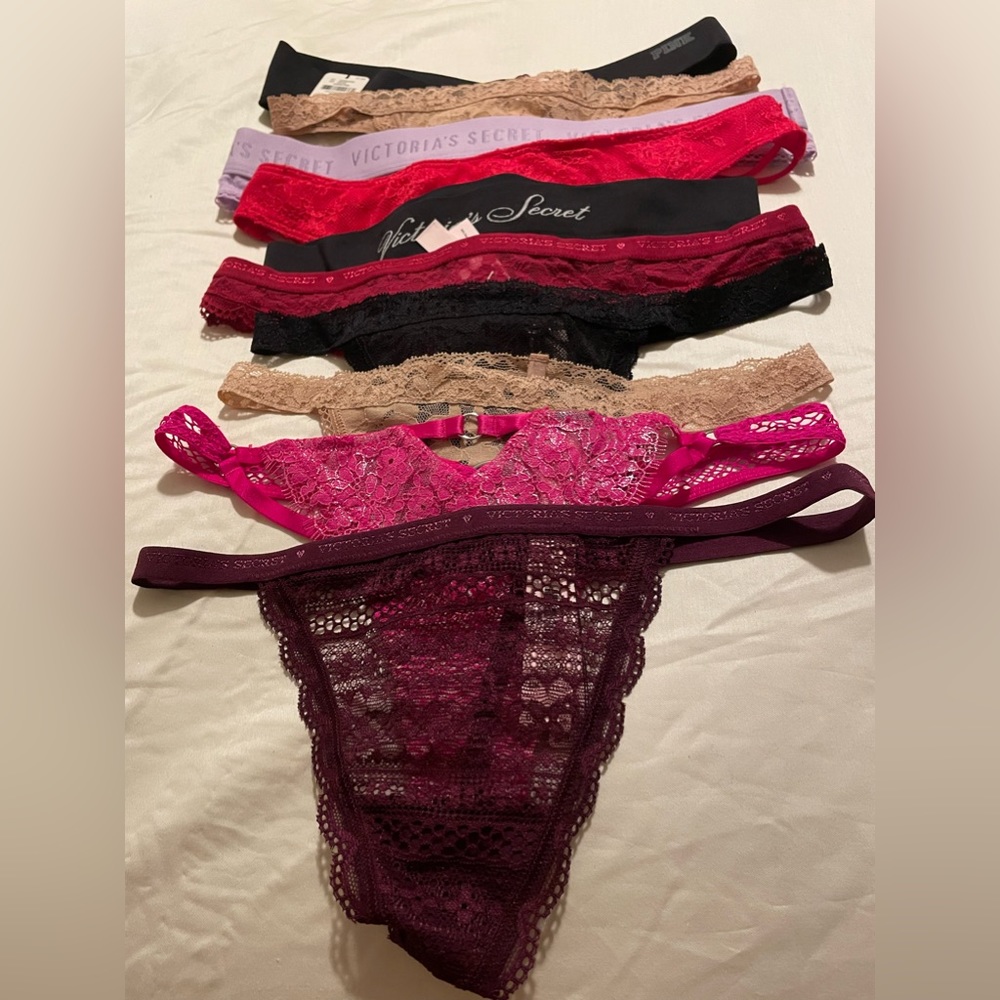 VS XS Thongs